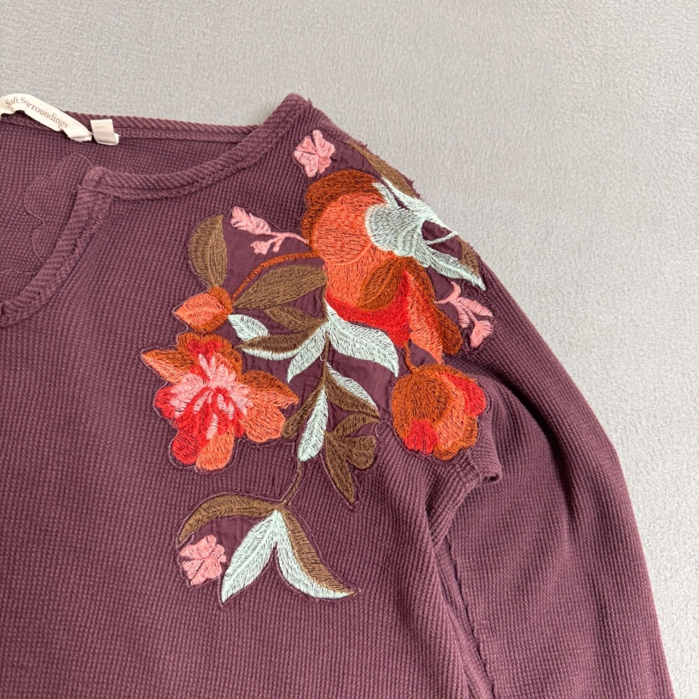 Soft Surroundings Top‎ Womens M Purple Cotton Embroidered Thermal Floral Boho - Picture 4 of 8